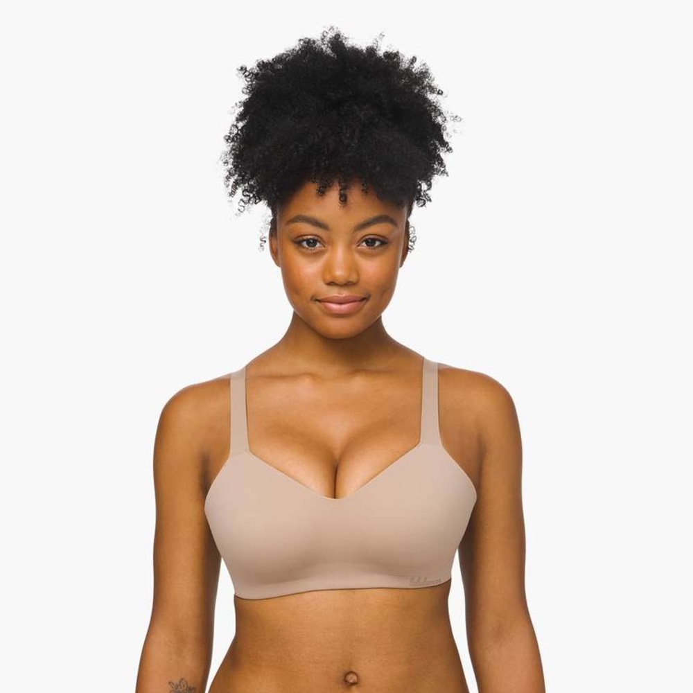 lululemon nude hold true bra nwt 32d